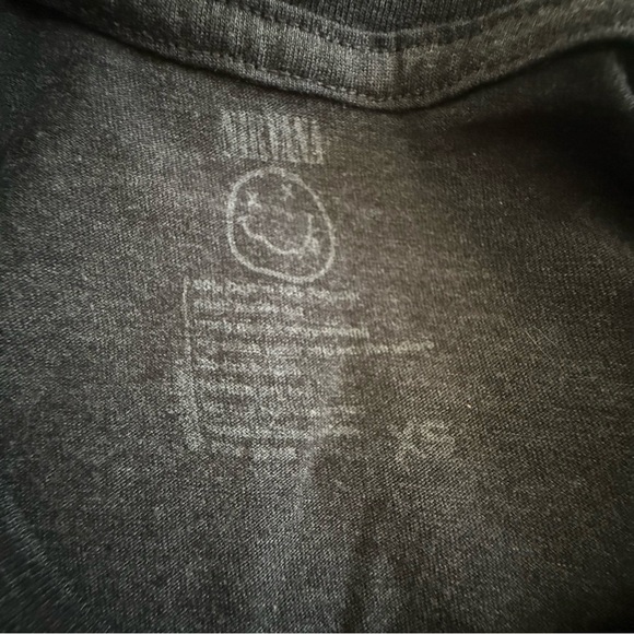 NIRVANA dark gray and Yellow women’s xs T-Shirt - Picture 3 of 7